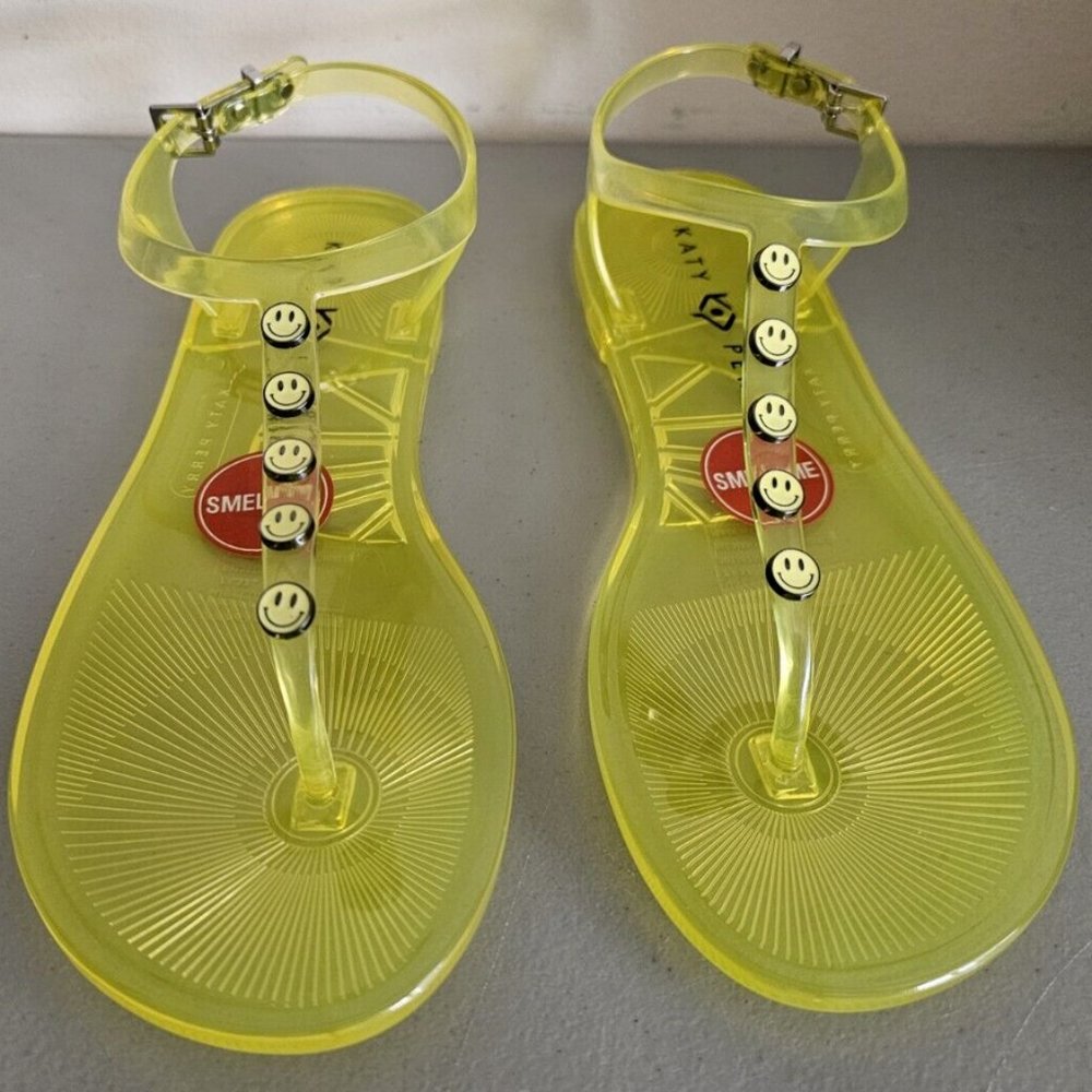 Katy Perry "The Geli" Smiley Face Sandal Size 8 NEW WITH BOX!
